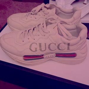 Gucci White Sneakers with Chunky Sole and Sporty Accents